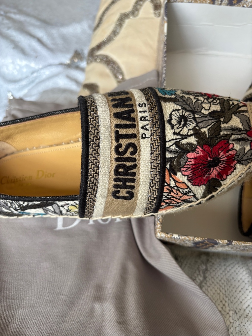 Embroidered Espadrilles - Red, Blue, Pink, Cream, Black - Picture 4 of 8